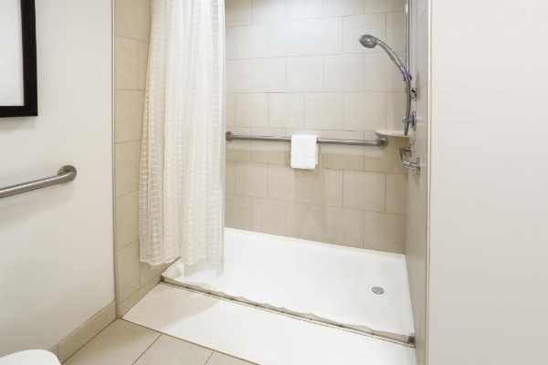 Hyatt House Hartford North Windsor image 12